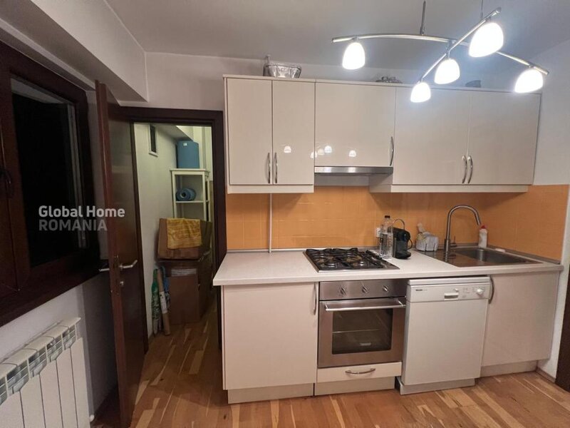 Unirii- Splaiul Unirii  Apartament 3 camere -80 MP   Vedere Mixta-Renovat