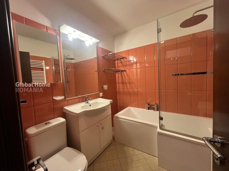 Unirii- Splaiul Unirii  Apartament 3 camere -80 MP   Vedere Mixta-Renovat